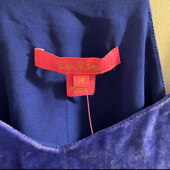 NWT Lilly Pulitzer Blue Crushed Velvet Top Size Medium - Picture 5 of 5